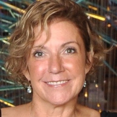 Eileen Lehmann Headshot